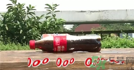 可樂可以放冰箱冷凍嗎?可樂放冰箱冷凍會(huì)炸嗎? 可樂可以放冰箱冷凍嗎?可樂放冰箱冷凍會(huì)炸嗎?