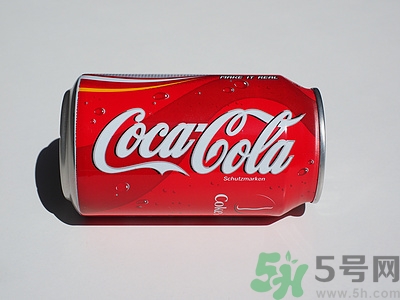 可樂過期10天還能喝嗎?可樂過期喝了會(huì)怎樣 可樂過期10天還能喝嗎?可樂過期喝了會(huì)怎樣