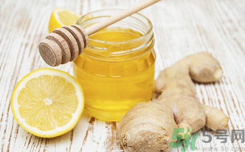 生姜加蜂蜜有什么作用?生姜加蜂蜜的功效與作用 生姜加蜂蜜有什么作用?生姜加蜂蜜的功效與作用