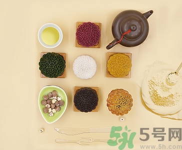 吃月餅可以吃葡萄嗎?月餅和葡萄能一起吃嗎 吃月餅可以吃葡萄嗎?月餅和葡萄能一起吃嗎