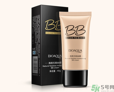 粉底液可以代替bb霜嗎？用粉底液好還是bb霜好？