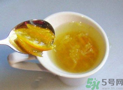 柚子皮可以泡水喝嗎？柚子皮泡水喝的功效