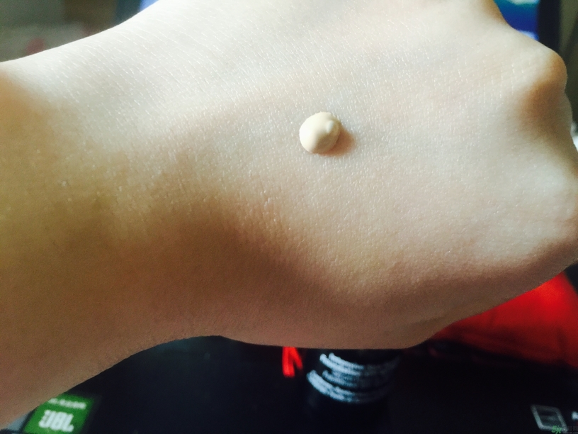 bobbi brown芭比波朗粉底液怎么樣? bobbi brown芭比波朗粉底液怎么樣?