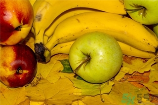 蘋(píng)果和香蕉能不能一起吃？蘋(píng)果和香蕉能一起榨汁嗎？