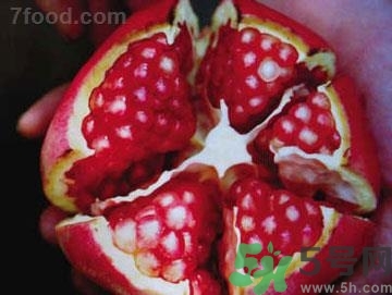 石榴里面發(fā)黑能不能吃？石榴發(fā)黑怎么辦？