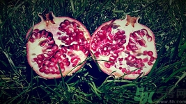 石榴和西瓜能一起吃嗎?石榴和西瓜一起吃好嗎 石榴和西瓜能一起吃嗎?石榴和西瓜一起吃好嗎