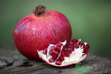 石榴和西瓜能一起吃嗎?石榴和西瓜一起吃好嗎 石榴和西瓜能一起吃嗎?石榴和西瓜一起吃好嗎