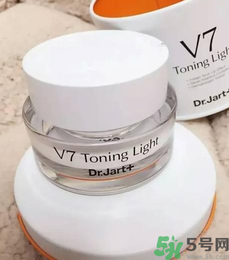 韓國(guó)v7素顏霜孕婦可以用嗎？韓國(guó)v7素顏霜功效