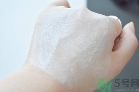 款韓國v7素顏霜怎么用？款韓國v7素顏霜使用方法