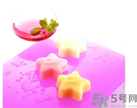 寶寶可以吃雪月餅嗎？寶寶可以吃冰淇淋月餅嗎？