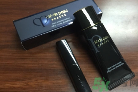 cpb新旋轉(zhuǎn)亮潤(rùn)粉霜怎么樣？cpb新旋轉(zhuǎn)亮潤(rùn)粉霜好用嗎？