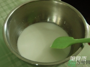 水晶月餅用的什么粉？水晶月餅的做法及配方