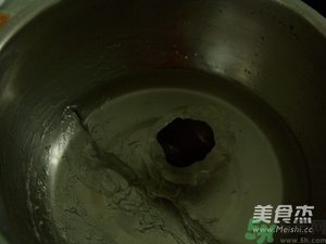 水晶月餅用的什么粉？水晶月餅的做法及配方