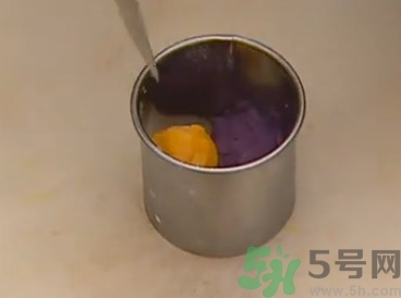 水晶月餅用的什么粉？水晶月餅的做法及配方