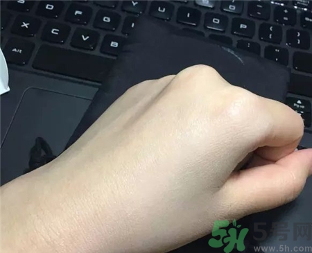 ysl氣墊色號怎么選?ysl氣墊試色 ysl氣墊色號怎么選?ysl氣墊試色