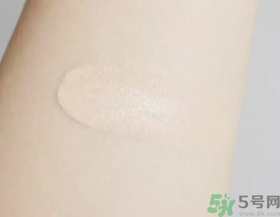 圣羅蘭氣墊怎么樣?圣羅蘭氣墊bb好用嗎? 圣羅蘭氣墊怎么樣?圣羅蘭氣墊bb好用嗎?