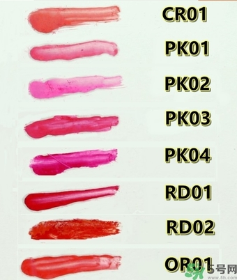 菲詩小鋪水墨絢染潤唇彩色號 菲詩小鋪唇彩試色圖 菲詩小鋪水墨絢染潤唇彩色號 菲詩小鋪唇彩試色圖