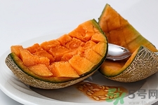 哈密瓜和牛肉一起吃嗎?哈密瓜和牛肉一起吃好嗎 哈密瓜和牛肉一起吃嗎?哈密瓜和牛肉一起吃好嗎