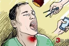 魚刺卡在喉嚨里怎么辦？取魚刺的小技巧有哪些？