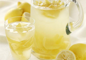 檸檬水是堿性食物嗎？檸檬水是酸性還是堿性？