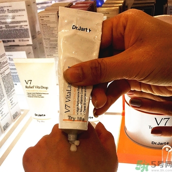 蒂佳婷激光霜怎么樣？dr.jart V7激光霜好用嗎？
