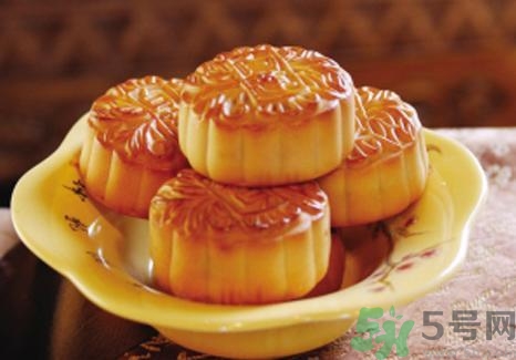 什么是打月餅?打月餅用什么油好? 什么是打月餅?打月餅用什么油好?