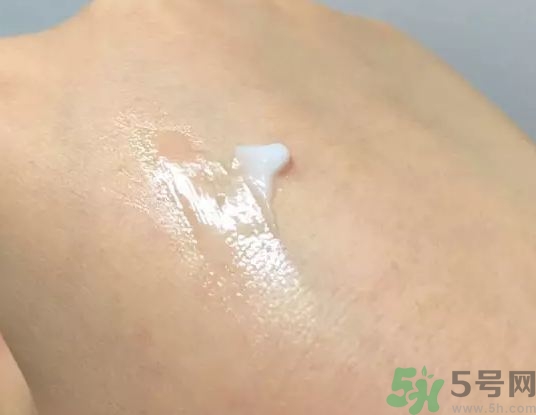 ahc玻尿酸面霜好用嗎?ahc玻尿酸面霜怎么樣? ahc玻尿酸面霜好用嗎?ahc玻尿酸面霜怎么樣?