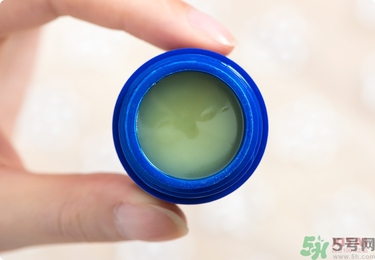 Blistex碧唇小藍(lán)罐好用嗎？怎么用？