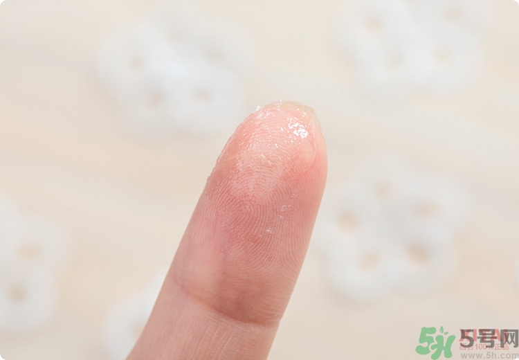 Blistex碧唇小藍(lán)罐好用嗎？怎么用？