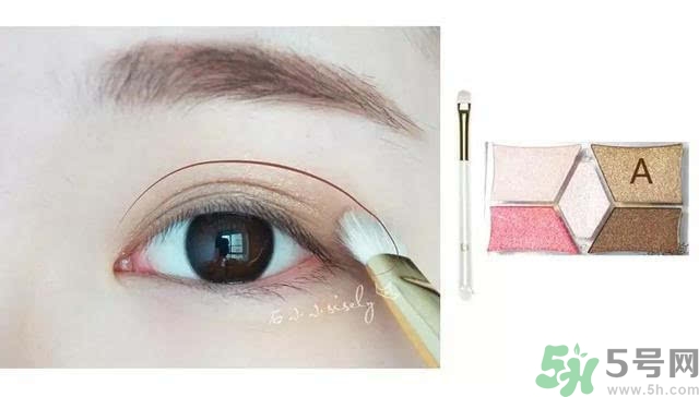 iu李智恩桃花妝怎么化？iu李智恩桃花妝怎么打造？