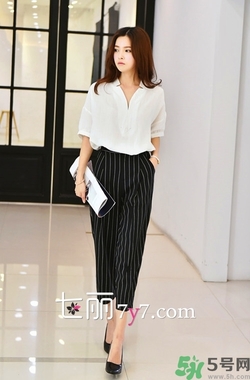 闊腿褲配什么鞋子好看？穿闊腿褲配什么鞋子？