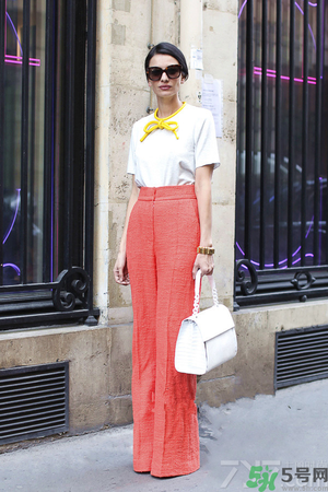 闊腿褲配什么鞋子好看？穿闊腿褲配什么鞋子？