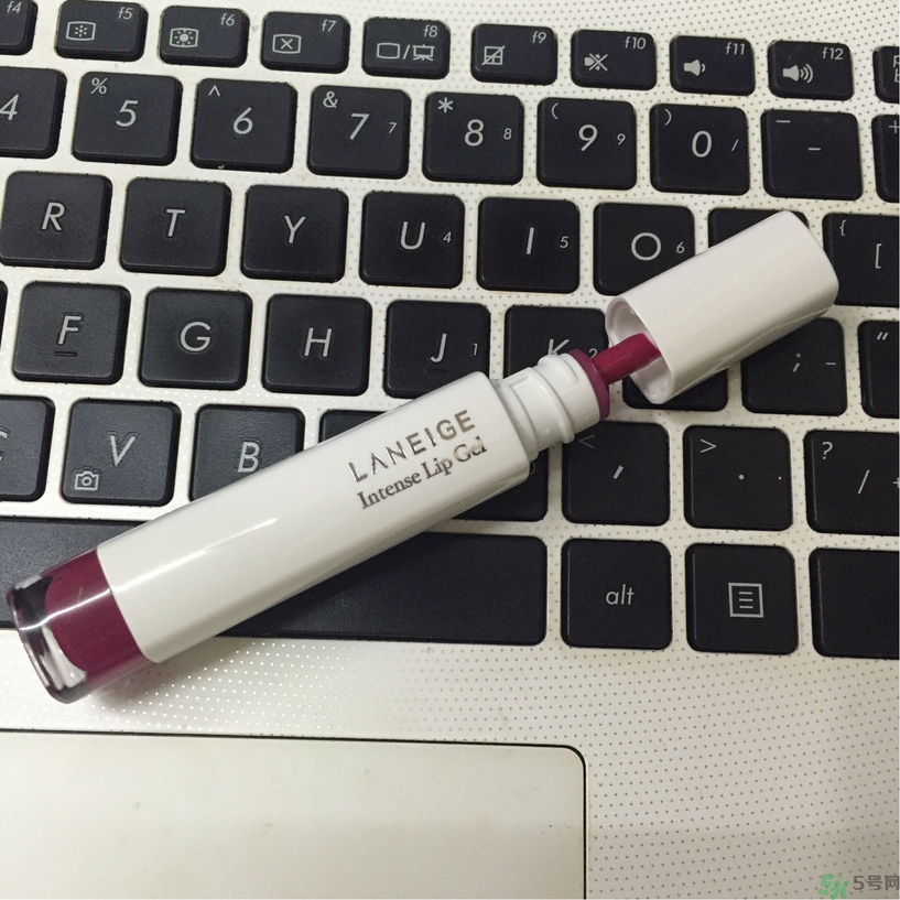 蘭芝漆光溢彩唇部啫喱多少錢?蘭芝漆光溢彩唇部啫喱價(jià)格 蘭芝漆光溢彩唇部啫喱多少錢?蘭芝漆光溢彩唇部啫喱價(jià)格