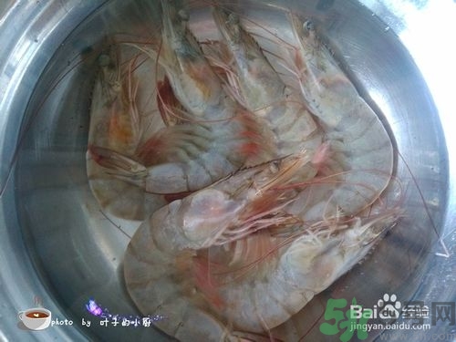 活蝦怎么處理干凈蝦線？活蝦怎么去蝦線？