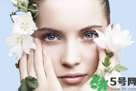 補(bǔ)水面膜怎么選擇？補(bǔ)水的面膜可以天天敷嗎？