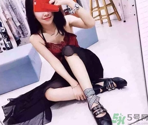 miumiu芭蕾舞鞋怎么穿?miumiu芭蕾舞鞋怎么綁? miumiu芭蕾舞鞋怎么穿?miumiu芭蕾舞鞋怎么綁?