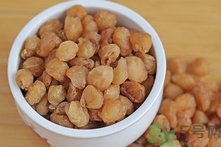 干桂圓一天可以吃幾個？干桂圓怎么吃最有營養(yǎng)？