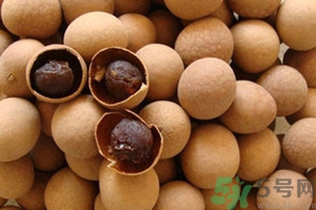 干桂圓怎么吃不上火？吃干桂圓有什么好處？