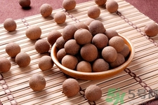 干桂圓怎么吃不上火？吃干桂圓有什么好處？