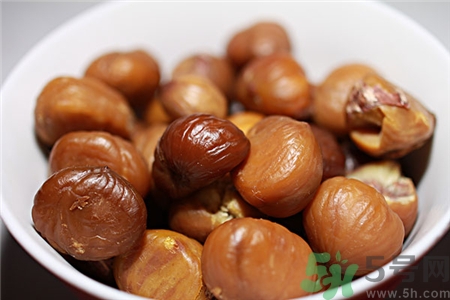 板栗生吃好還是熟吃好?板栗生吃與熟吃的區(qū)別 板栗生吃好還是熟吃好?板栗生吃與熟吃的區(qū)別