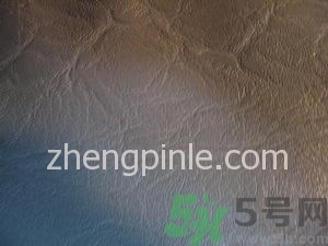 valentino包包真假怎么辨別?華倫天奴包包真假對(duì)比圖 valentino包包真假怎么辨別?華倫天奴包包真假對(duì)比圖