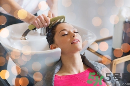 孕婦秋季洗頭多久一次？孕期洗頭一周幾次最好？