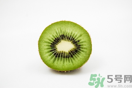 獼猴桃可以放冰箱里嗎?獼猴桃放冰箱可以保存多久 獼猴桃可以放冰箱里嗎?獼猴桃放冰箱可以保存多久