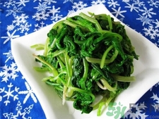 蘿卜纓的營(yíng)養(yǎng)價(jià)值 蘿卜纓的功效與作用 蘿卜纓的營(yíng)養(yǎng)價(jià)值 蘿卜纓的功效與作用