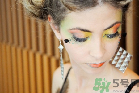 過(guò)敏體質(zhì)能打耳洞嗎？疤痕體質(zhì)可以穿耳洞嗎？