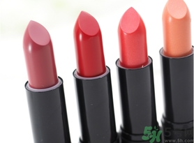 kiko口紅8系和9系哪個(gè)好?kiko口紅8系和9系區(qū)別 kiko口紅8系和9系哪個(gè)好?kiko口紅8系和9系區(qū)別