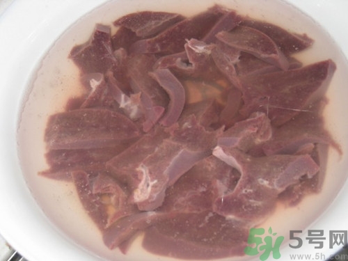 豬肝怎么洗才干凈？豬肝洗干凈之后怎樣存放？