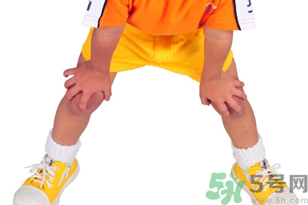 小孩膝蓋疼怎么回事？小孩膝蓋疼怎么辦？