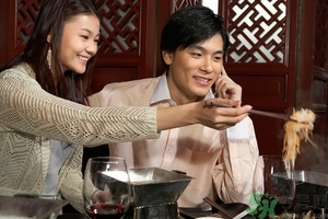 頭發(fā)有火鍋味怎么辦?頭發(fā)有火鍋味怎么去除? 頭發(fā)有火鍋味怎么辦?頭發(fā)有火鍋味怎么去除?