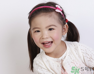 小孩能吃柿子嗎？小孩吃柿子好不好？